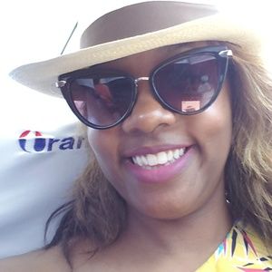 Meet your Posher, Karee